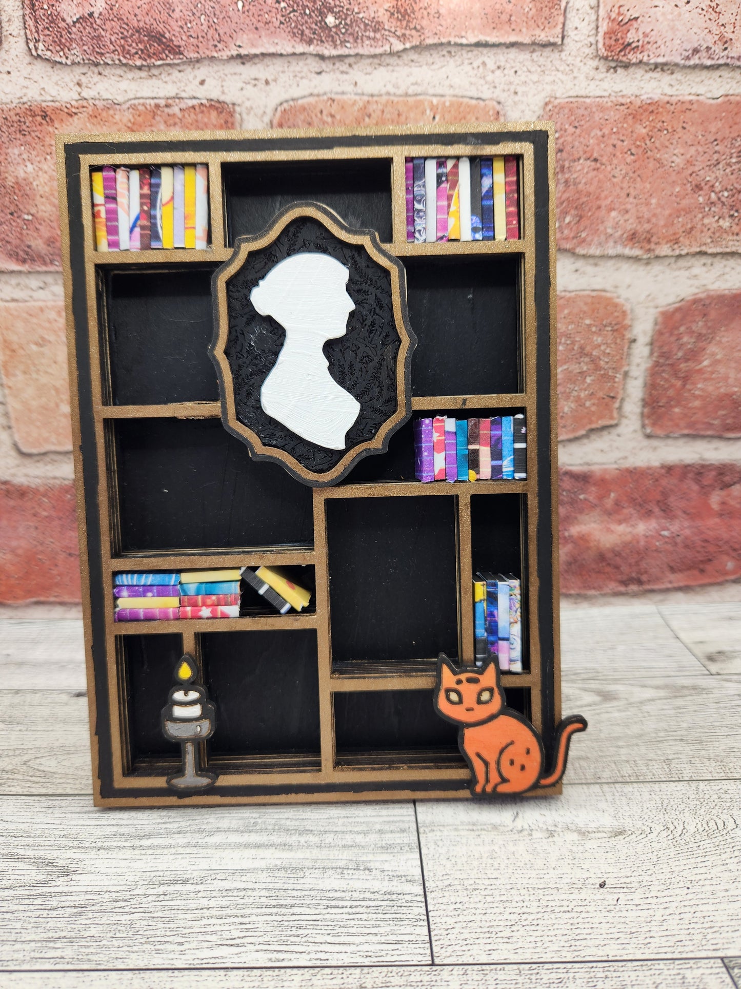 Classic Shelf